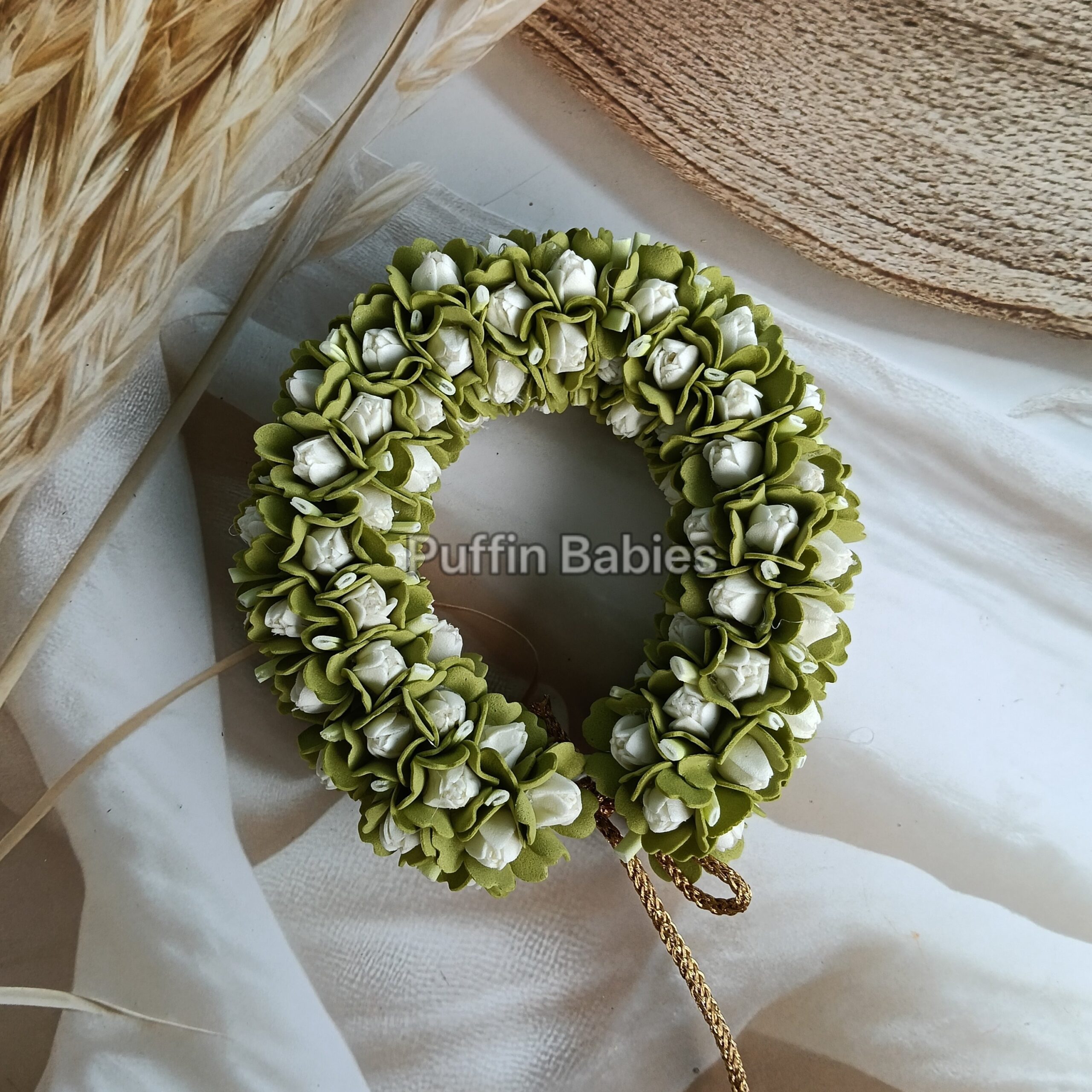 Veni – Olive Bud